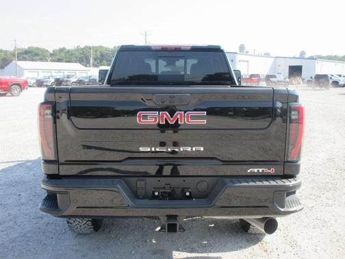 2026 GMC Sierra 3500 AT4