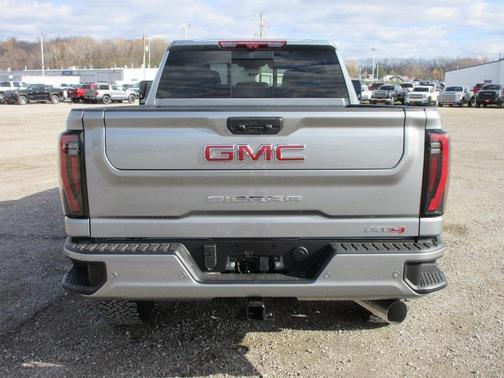 2026 GMC Sierra 2500 AT4