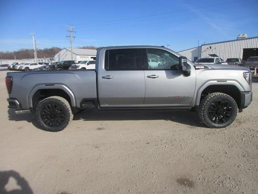 2026 GMC Sierra 2500 AT4