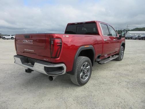 2025 GMC Sierra 3500 SLT