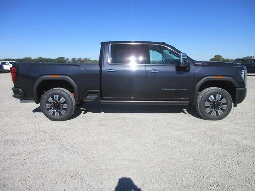 2026 GMC Sierra 3500 Denali