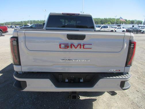 Dune 2026 GMC Sierra 2500 AT4
