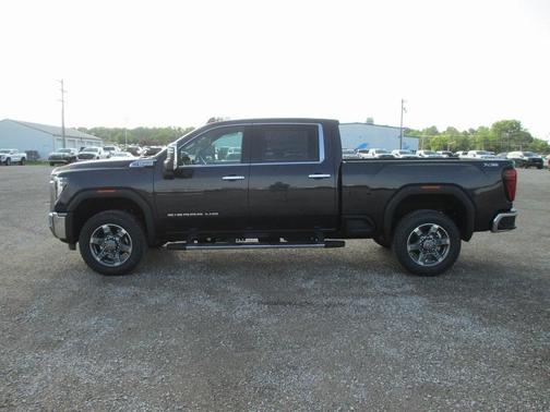 2025 GMC Sierra 3500 SLT