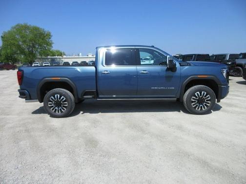 2025 GMC Sierra 2500 Denali Ultimate