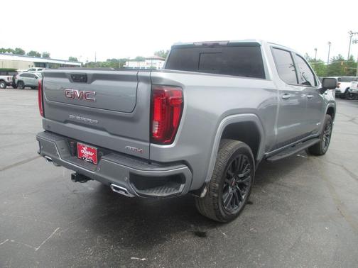 Sterling 2024 GMC Sierra 1500 AT4