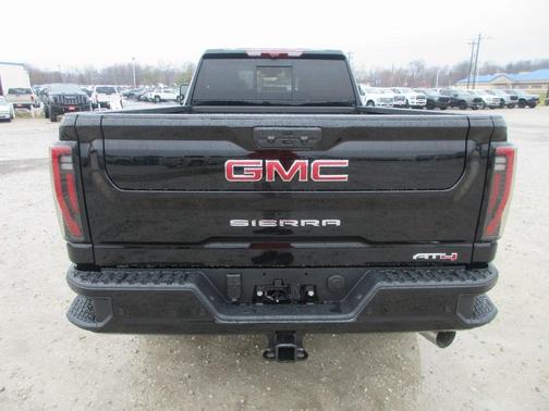 2026 GMC Sierra 3500 AT4