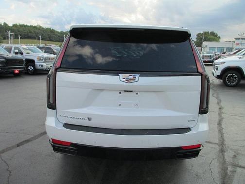 2024 Cadillac Escalade Sport