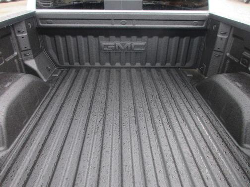 Glacier White 2026 GMC Sierra 1500 SLT