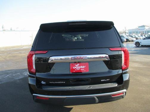 2021 GMC Yukon SLT