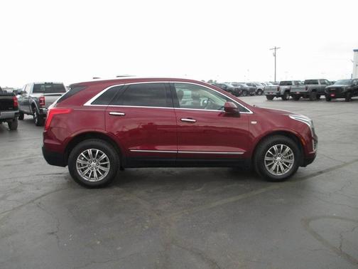 2017 Cadillac XT5 Luxury