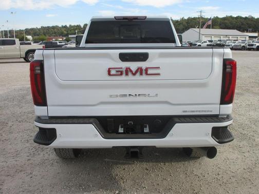 2026 GMC Sierra 3500 Denali