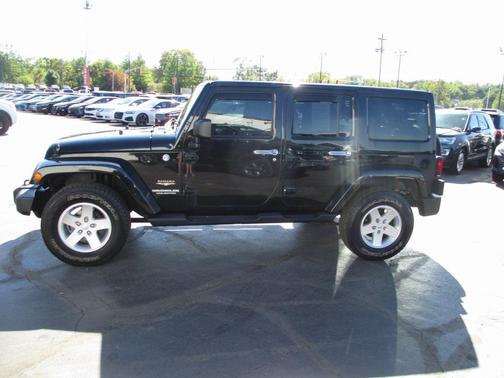 2012 Jeep Wrangler Unlimited Sahara