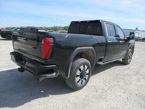 2025 GMC Sierra 2500 Denali