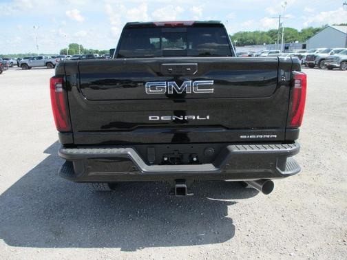 2025 GMC Sierra 2500 Denali Ultimate