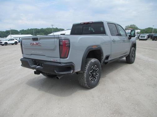 2025 GMC Sierra 2500 AT4X