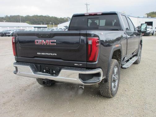 2026 GMC Sierra 2500 SLT