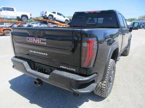 Onyx Black 2026 GMC Sierra 2500 AT4X