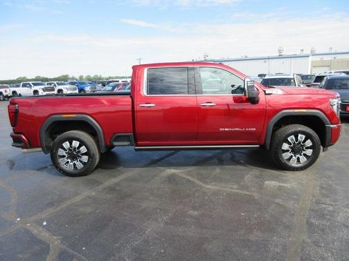 2024 GMC Sierra 2500 Denali
