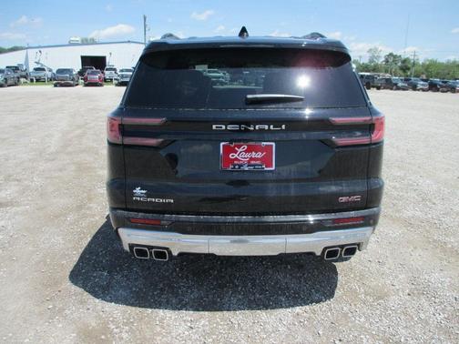 2025 GMC Acadia Denali