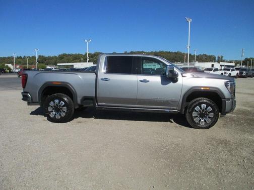 2025 GMC Sierra 3500 Denali