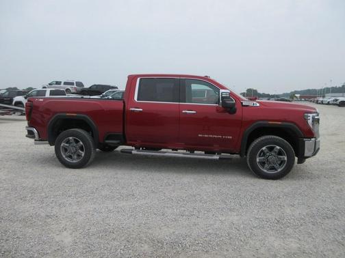 2025 GMC Sierra 3500 SLT