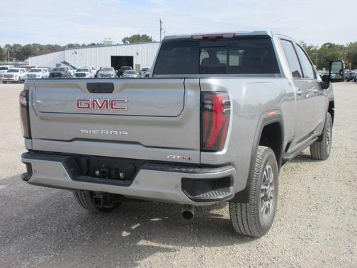 2026 GMC Sierra 2500 AT4