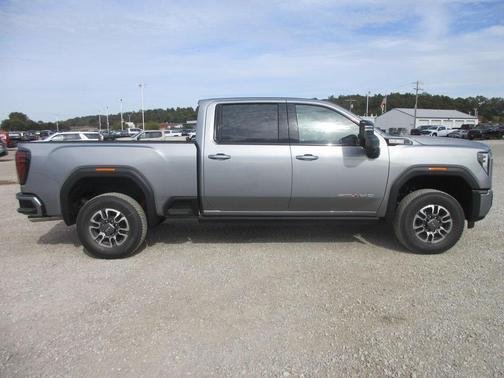 2026 GMC Sierra 2500 AT4