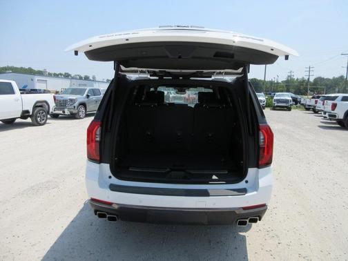 2025 GMC Yukon AT4 Ultimate