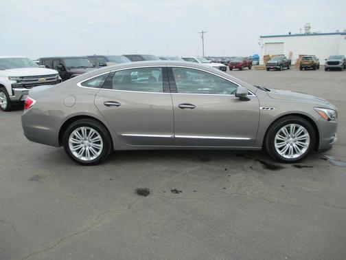 2019 Buick LaCrosse Essence
