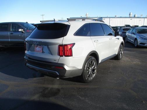 2023 Kia Sorento X-Line SX Prestige