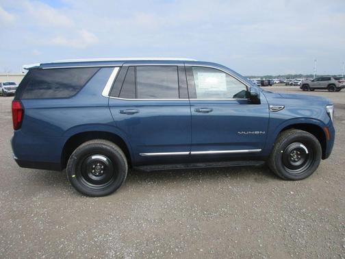 Metallic 2026 GMC Yukon Elevation