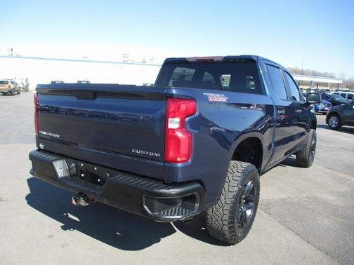 2022 Chevrolet Silverado 1500 Limited Custom Trail Boss