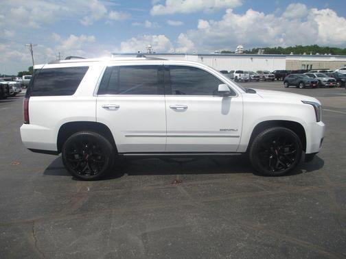 White Frost Tri-Coat 2020 GMC Yukon Denali