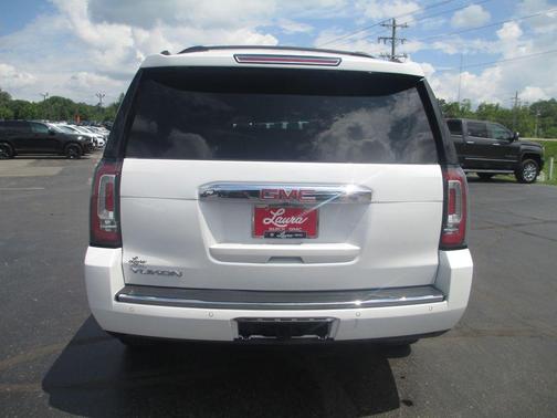 White Frost Tri-Coat 2020 GMC Yukon Denali