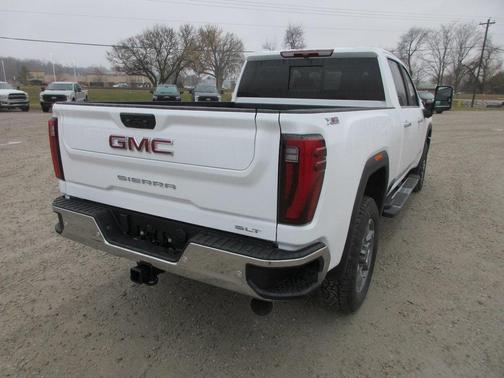 2026 GMC Sierra 2500 SLT