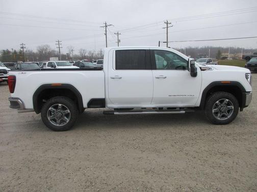 2026 GMC Sierra 2500 SLT