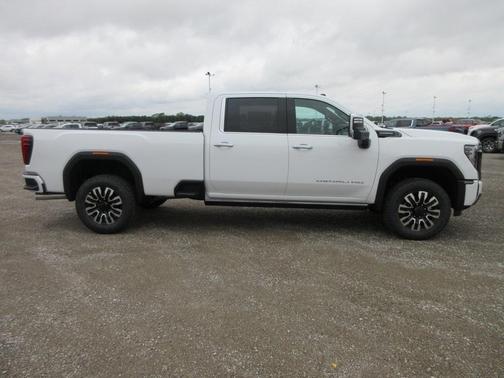 2025 GMC Sierra 3500 Denali Ultimate