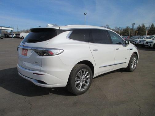 2023 Buick Enclave Avenir