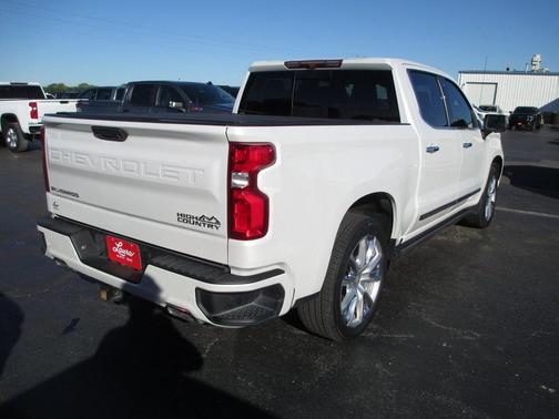 2022 Chevrolet Silverado 1500 High Country