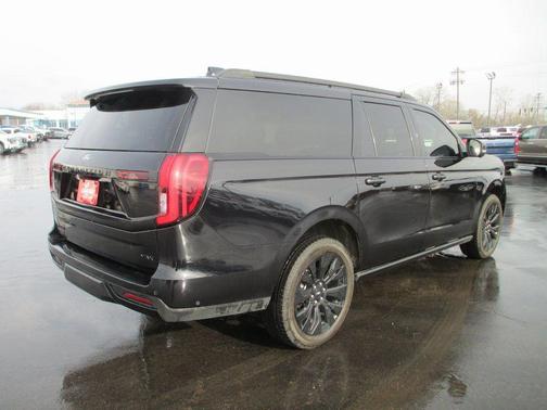 Agate Black Metallic 2025 Ford Expedition Max Platinum