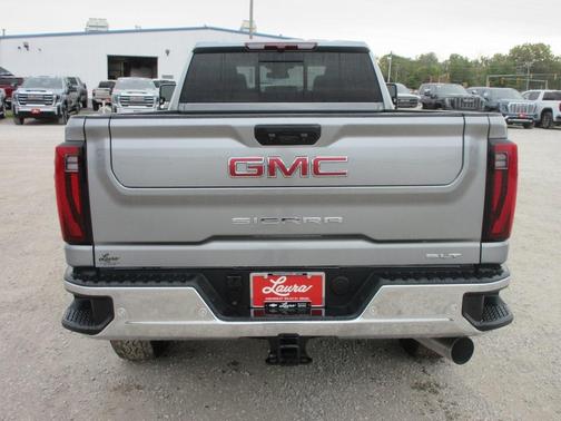 2025 GMC Sierra 3500 SLT