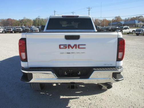 2026 GMC Sierra 3500 SLE