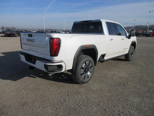 2025 GMC Sierra 2500 Denali