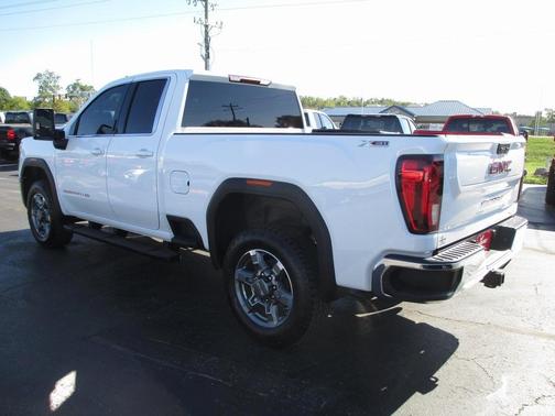 2024 GMC Sierra 2500 SLE