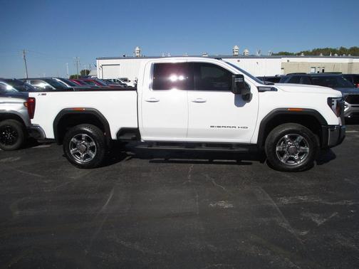 2024 GMC Sierra 2500 SLE