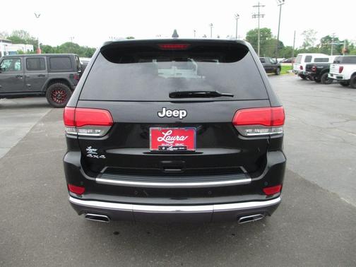 2018 Jeep Grand Cherokee Summit