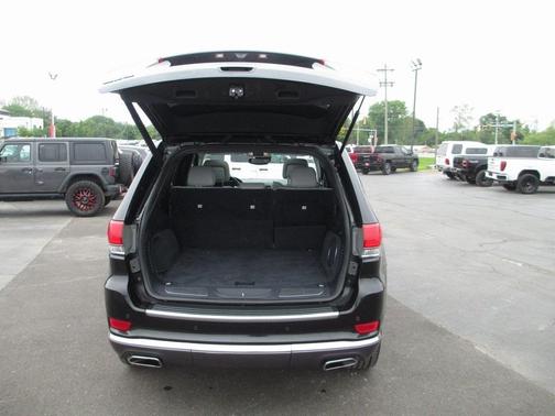 2018 Jeep Grand Cherokee Summit