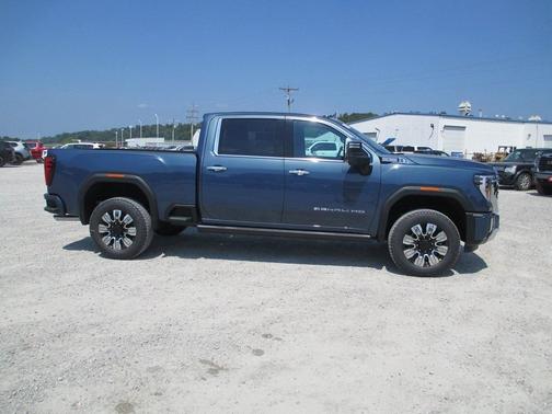 2025 GMC Sierra 2500 Denali