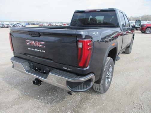2026 GMC Sierra 2500 SLT