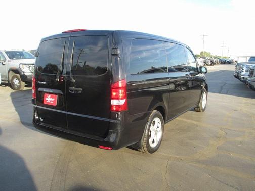 2018 Mercedes-Benz Metris Base